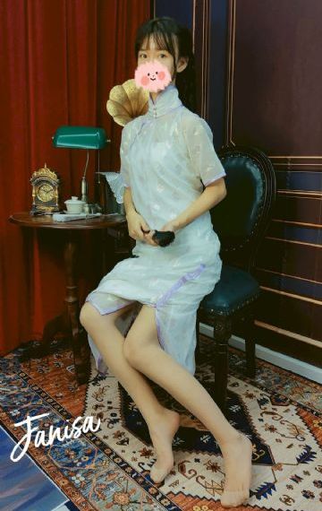 青青绿帽AV亚洲最猛黑人_国产剧日韩电影在线