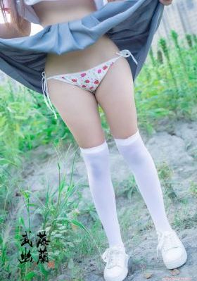 张筱雨大尺度人体写真_超清神马在线观看